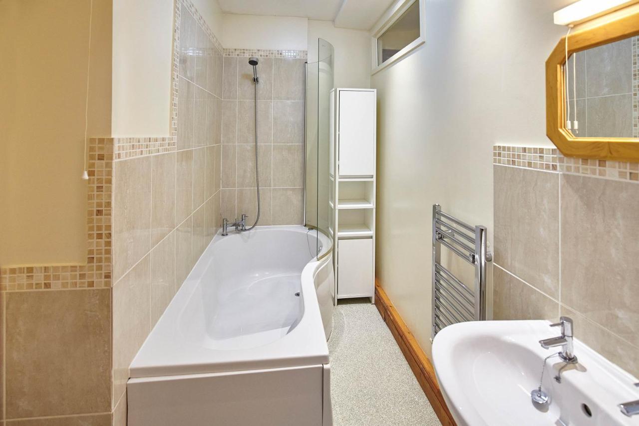 Host & Stay - The Arches Cottage Brotton Exteriör bild
