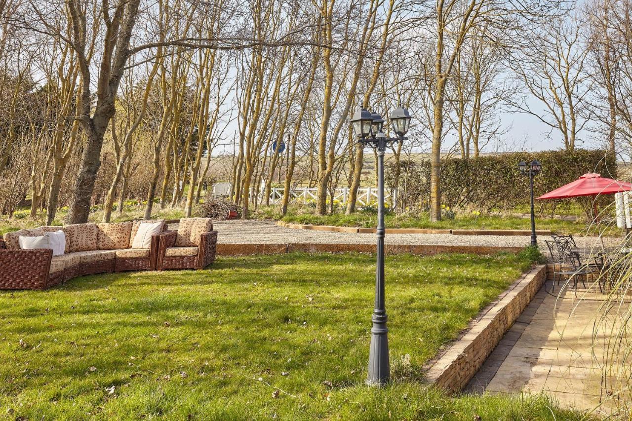 Host & Stay - The Arches Cottage Brotton Exteriör bild